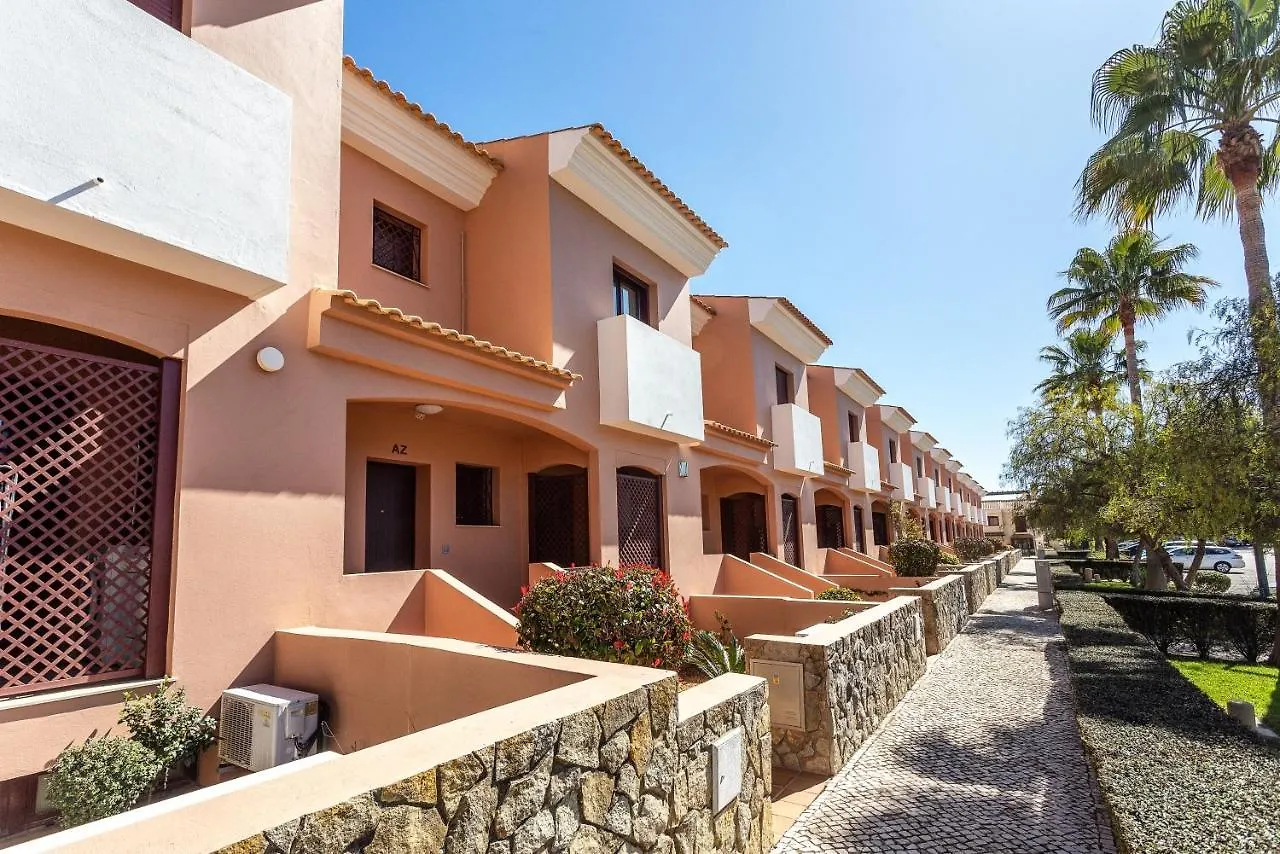 Villa Simone By Intiholidays Quarteira