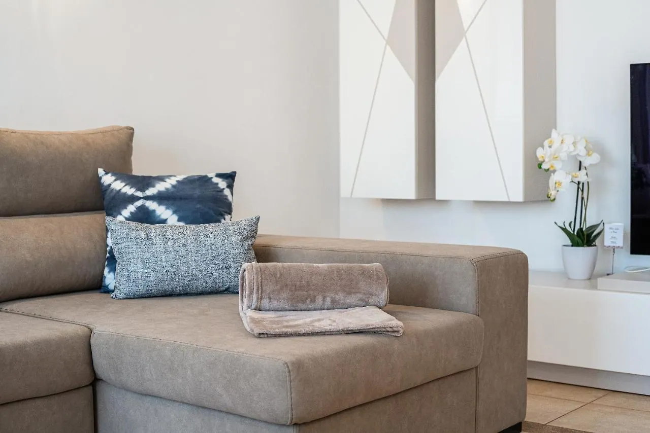Villa Simone By Intiholidays Quarteira Holiday home