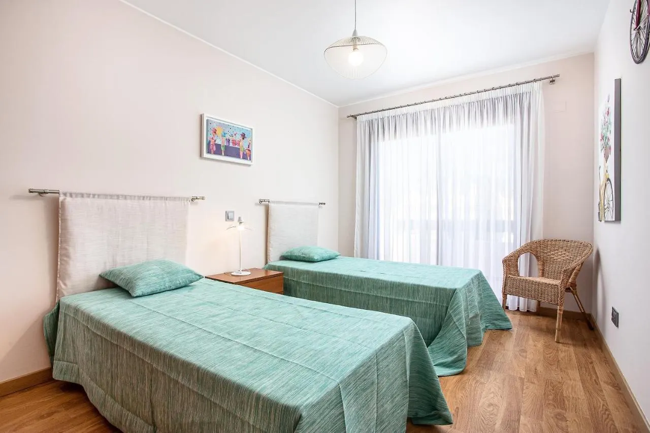Villa Simone By Intiholidays Quarteira