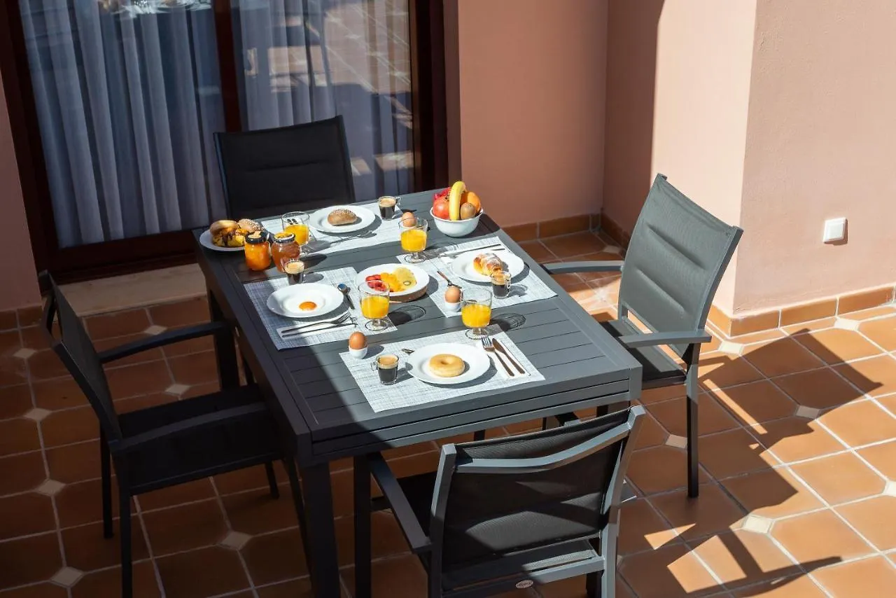 Villa Simone By Intiholidays Quarteira 0*,